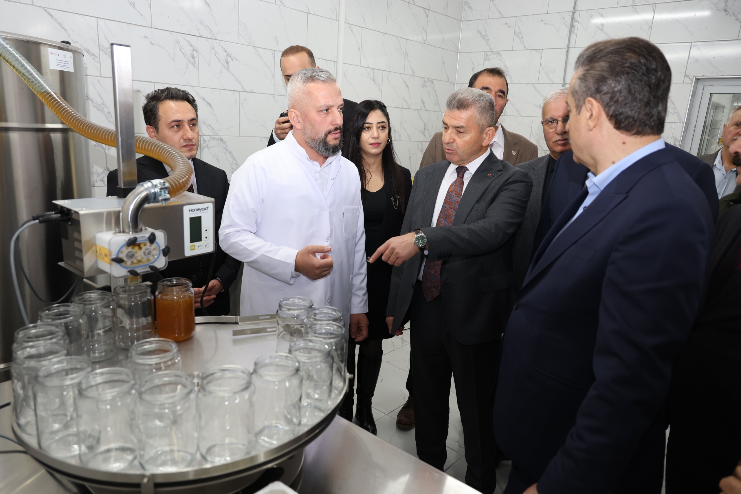 Whatsapp Image 2025 11 13 At 15.40.57 (1)