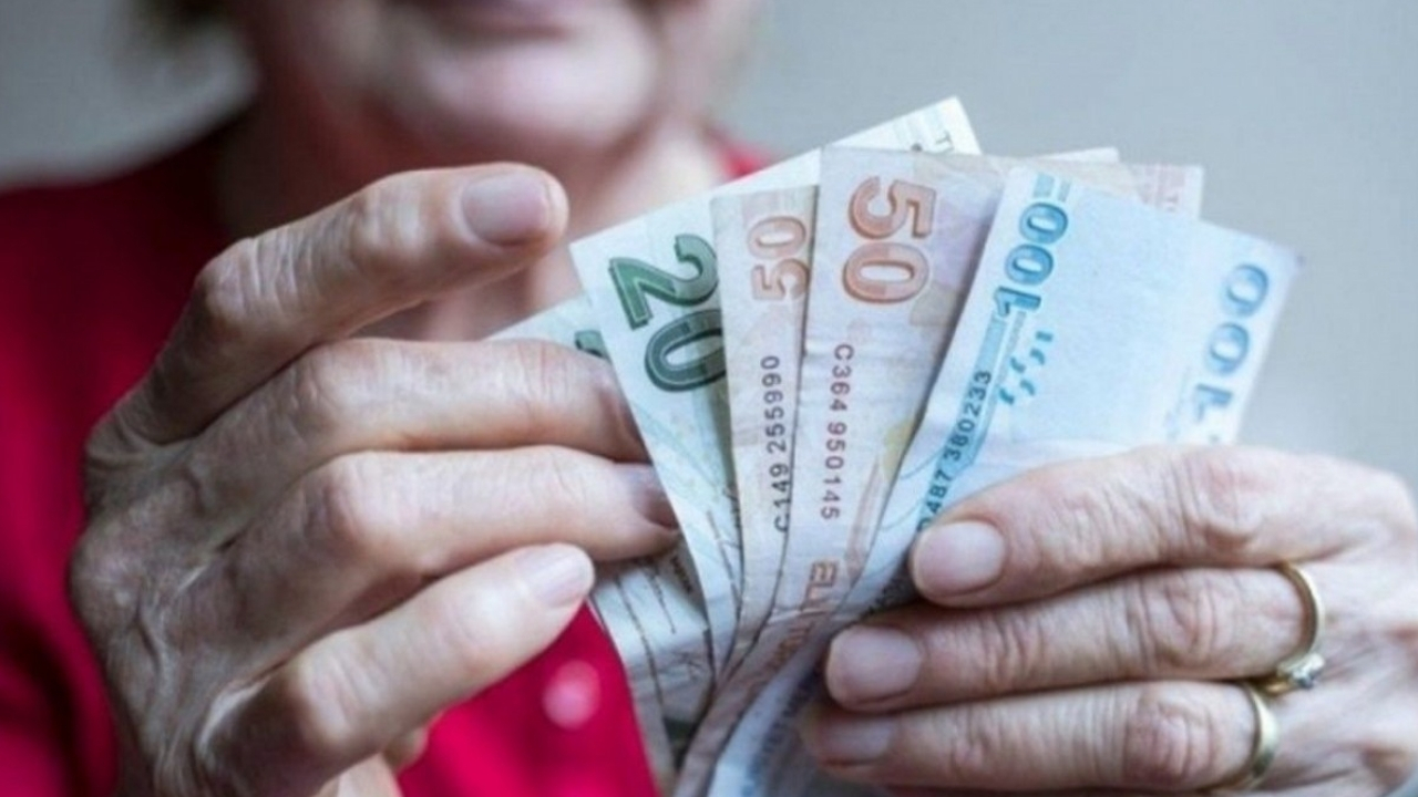 Emeklilikte çifte maaş dönemi sona eriyor