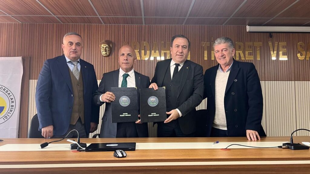 7316e42e741e23b3b939b0d3fe665d3e Artvin Ticaret Borsasi ile Ardahan Ticaret ve Sanayi Odasi Kardes oda oldu