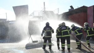 8a4f5597dffbf14c5ea6c4b2574eb049 Gelecegin itfaiyecilerine Ordu itfaiyesi egitim veriyor