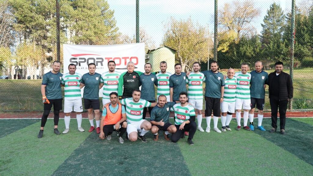 98d933cb286097610f76465333462fe4 RTUK 2025 futbol turnuvasi sampiyonu belli oldu DENETIMGUCU FK kupayi kaldirdi