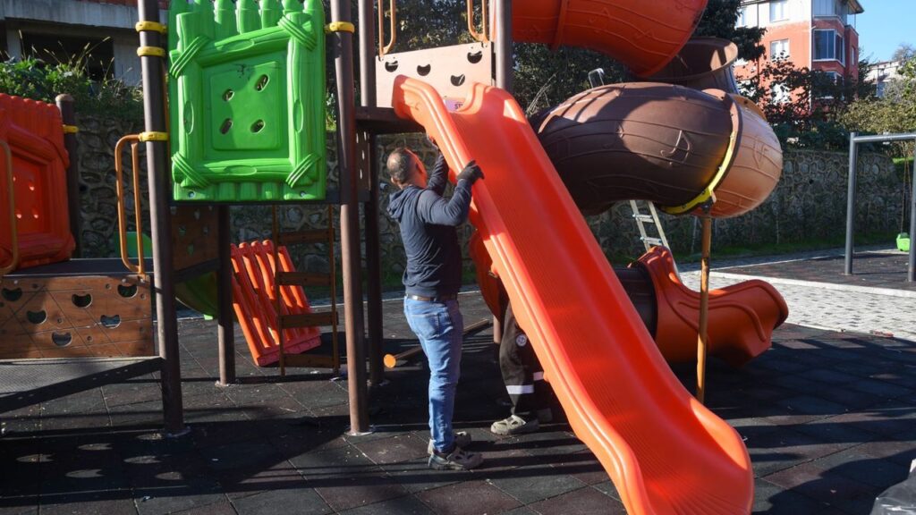 De53e6c3a321ea62d8e2104e2280b14b Giresun Belediyesi cocuk parklarini yeniliyor