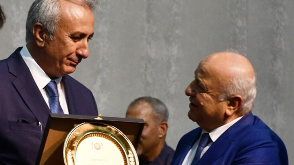 E74dce66ce6ae4670eb70ff1ca6a3a7a Yerel Basin Odul Dagitimina Salpazarina 2 dalda 2 odul