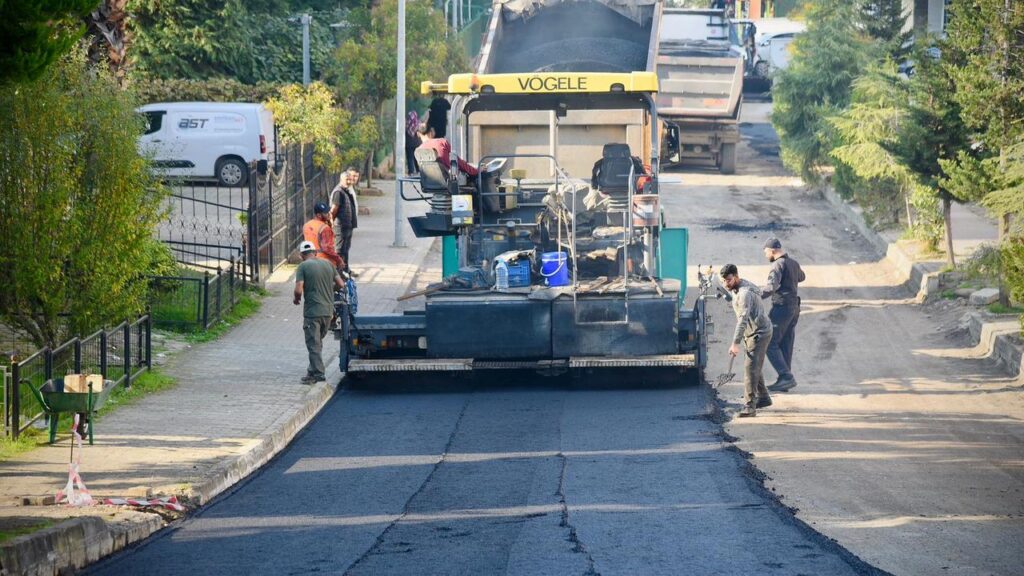 Efdd6dc07fe08fbe30b5641456e65fb3 Giresun Belediyesi asfalt seferberligi devam ediyor