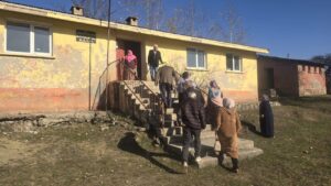 F0abd1e90e9c0abd4d13f2ab770fac25 Dereli konuklu koyu tarih yazdi